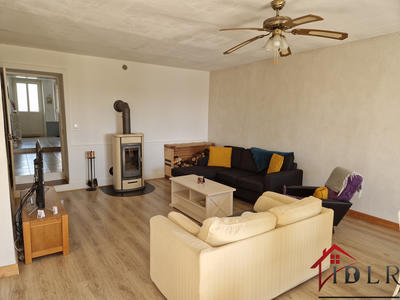 Maison de village - 144 m² - 3 pièces