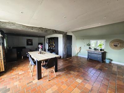 Maison - 135 m² - 5 pièces