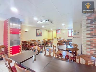 Magasins - 165 m² - 3 pièces