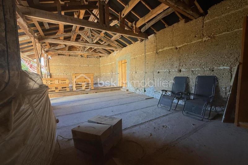 Corps de ferme - 140 m² - 6 pièces