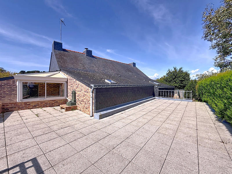 Maison - 110 m² - 4 pièces