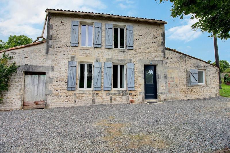 Maison ancienne - 190 m² - 9 pièces