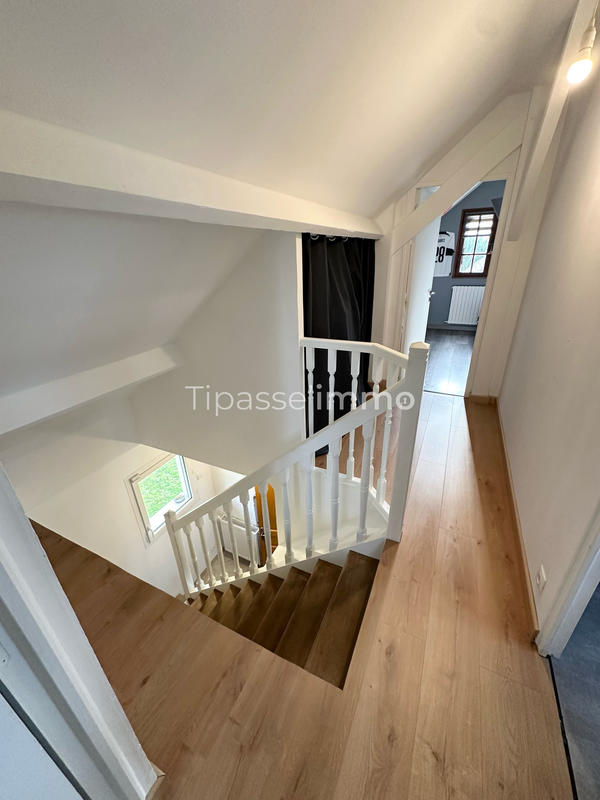 Maison - 80 m² - 4 pièces