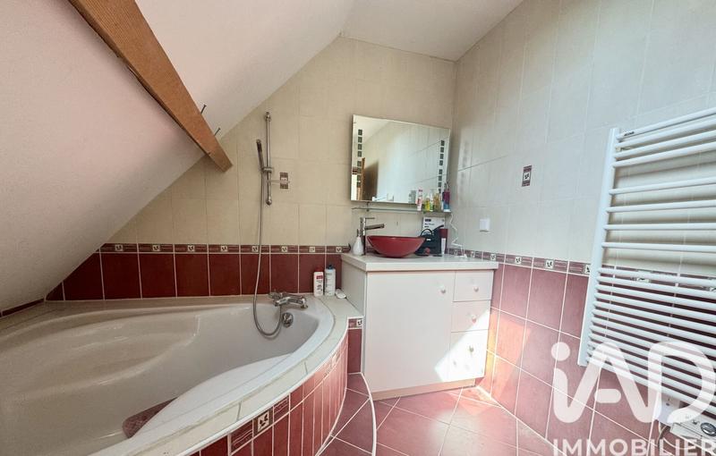 Maison - 112 m² - 6 pièces