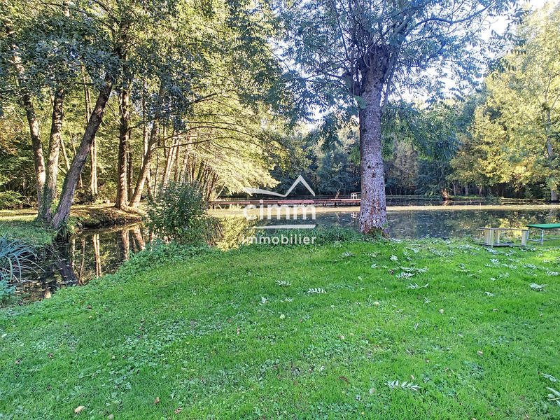 Maison - 365 m² - 15 pièces