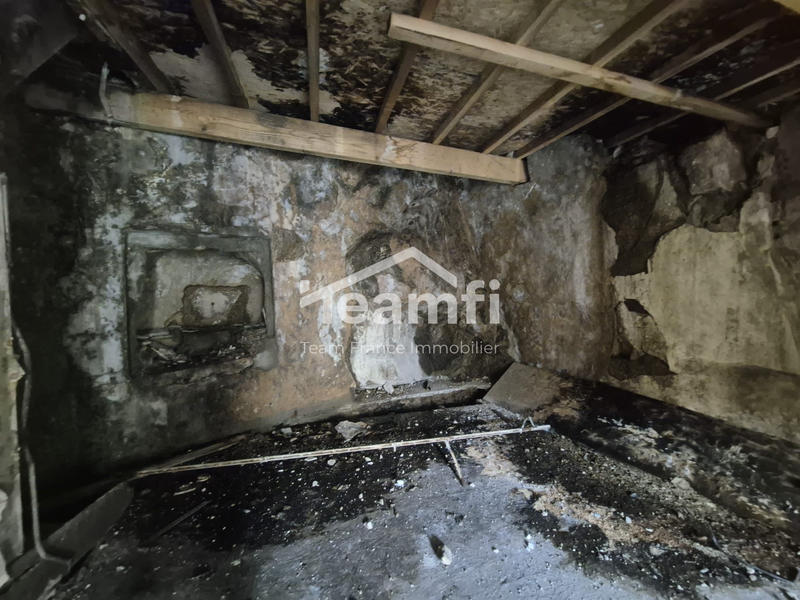 Maison - 80 m² - 5 pièces