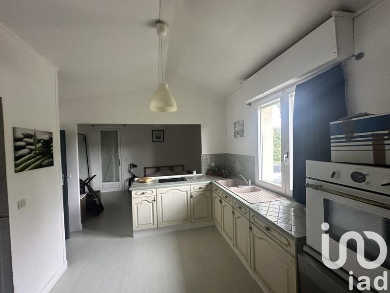 Maison - 239 m² - 8 pièces