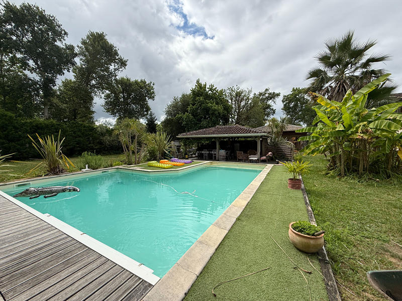 Maison - 150 m² - 1 pièce