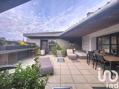 Loft - 150 m² - 3 pièces