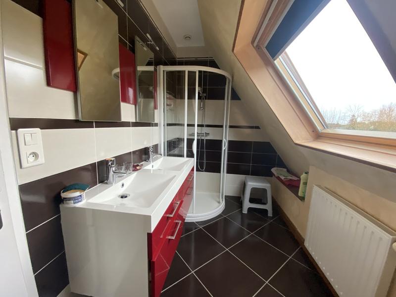 Maison - 295 m² - 12 pièces