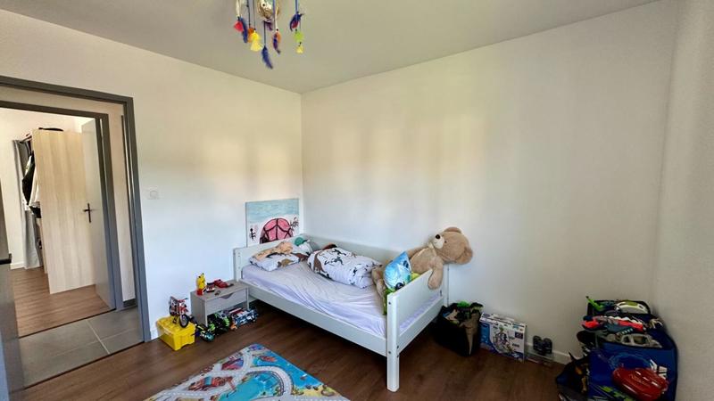 Maison - 98 m² - 5 pièces