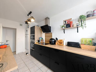 Appartement - 67 m² - 5 pièces