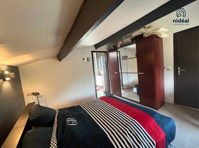 Maison - 395 m² - 8 pièces