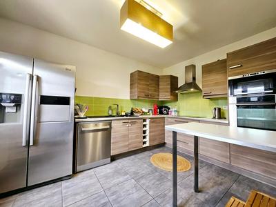 Maison - 125 m² - 5 pièces