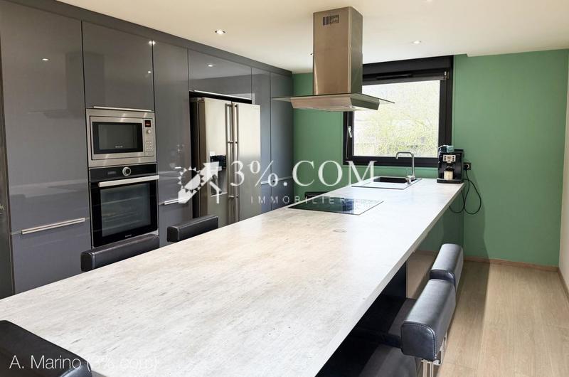 Maison - 101 m² - 5 pièces