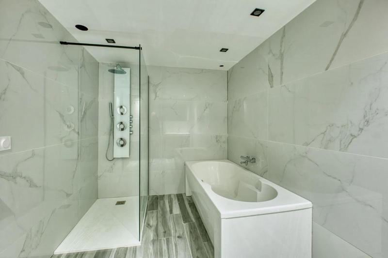 Maison - 185 m² - 7 pièces