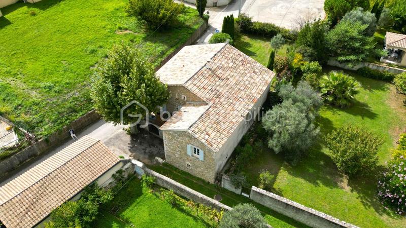 Maison en pierre - 178 m² - 4 pièces