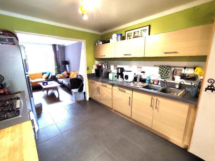 Maison - 90 m² - 6 pièces