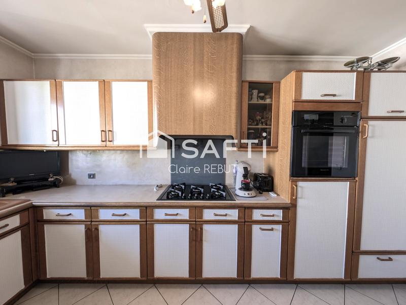 Appartement - 80 m² - 4 pièces