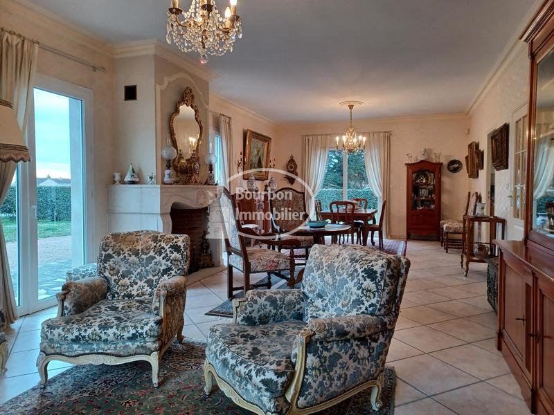 Maison - 174 m² - 7 pièces