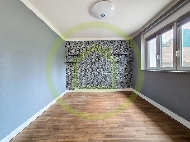 Maison - 111 m² - 7 pièces