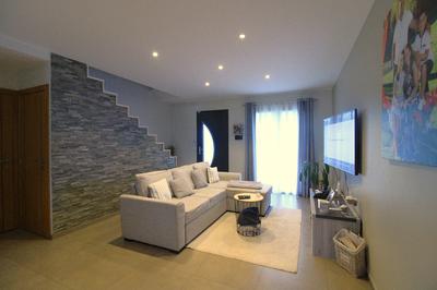 Maison - 132 m² - 6 pièces