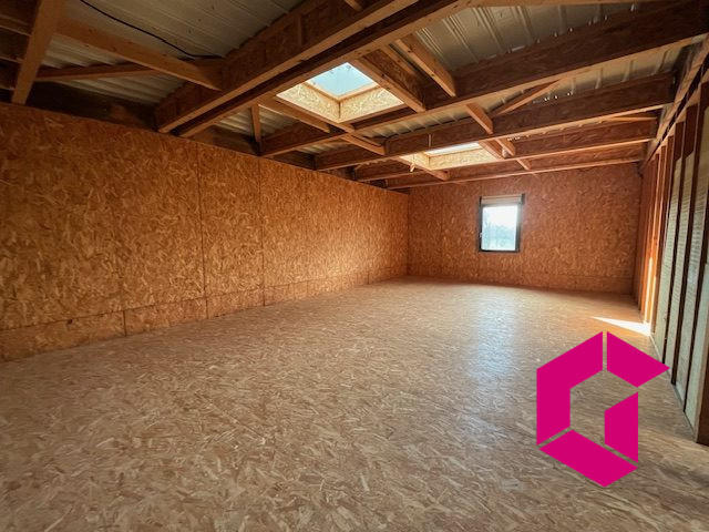 Local d'activités - 600 m²