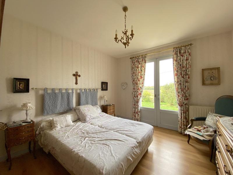 Maison - 205 m² - 4 pièces