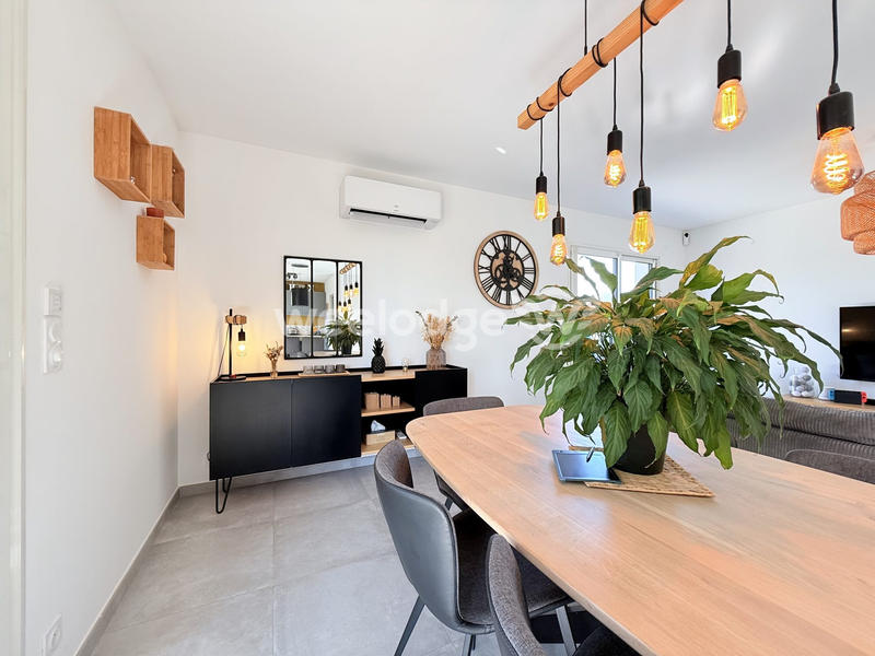 Villa - 88 m² - 5 pièces