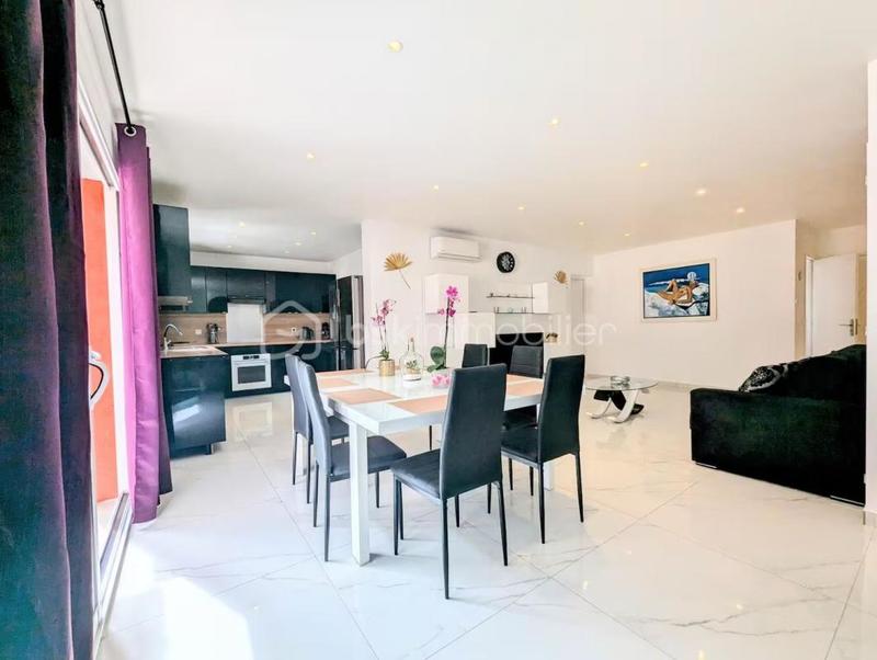 Maison - 115 m² - 4 pièces