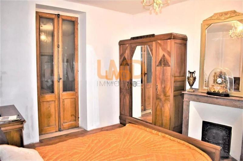 Maison de maîtres - 120 m² - 9 pièces