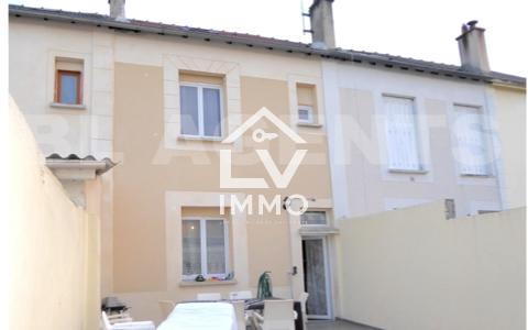 Maison - 62 m² - 5 pièces