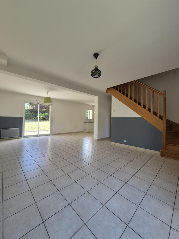 Maison - 84 m² - 4 pièces