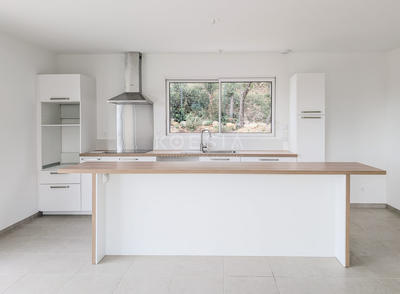 Villa - 111 m² - 4 pièces