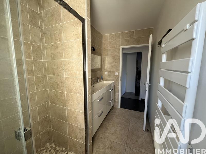 Maison - 93 m² - 4 pièces