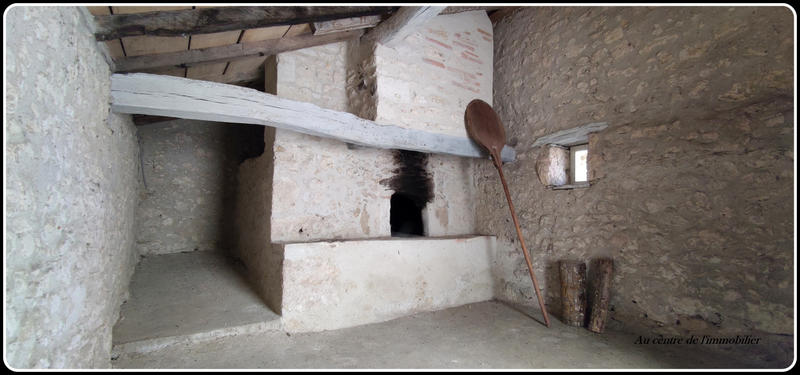 Maison - 228 m² - 4 pièces