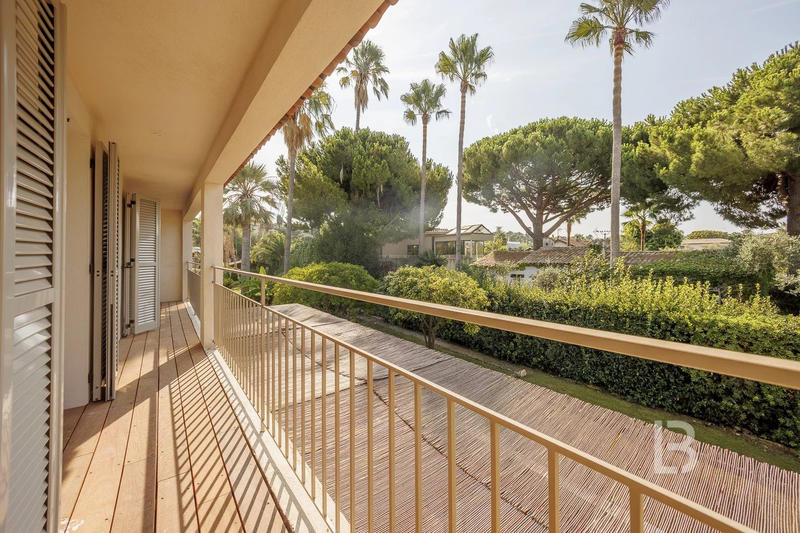 Villa - 163 m² - 5 pièces