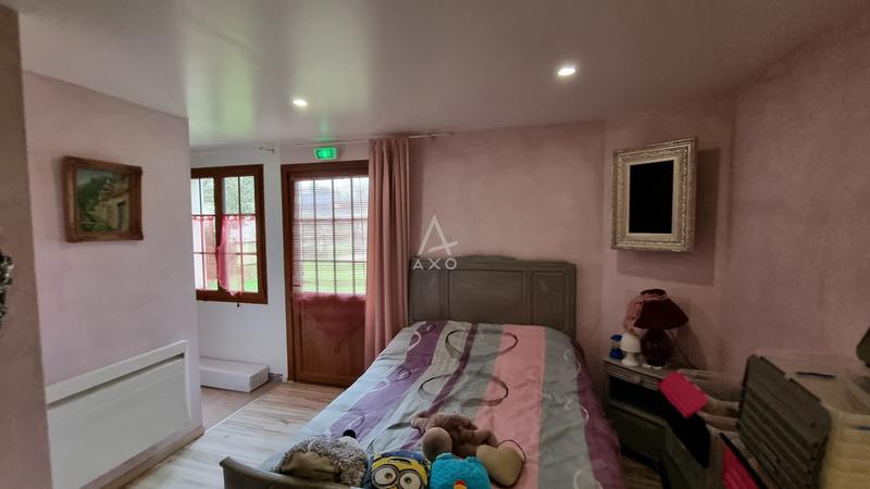 Local d'activités - 326 m² - 10 pièces