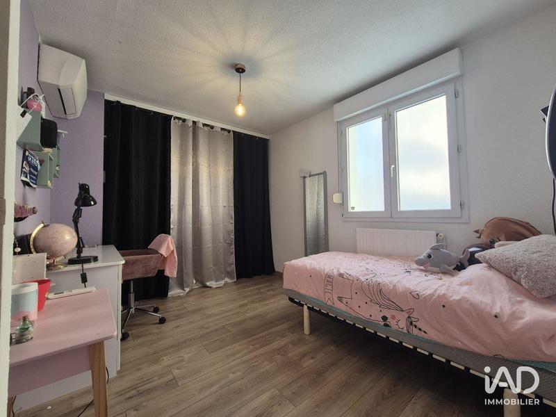 Maison - 204 m² - 6 pièces