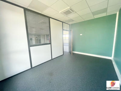 Bureau - 229 m²