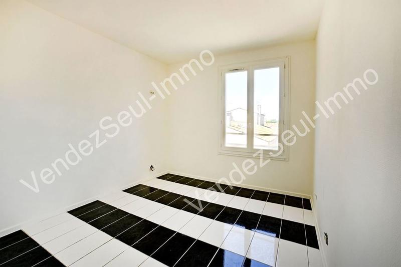 Maison traditionnelle - 110 m² - 5 pièces