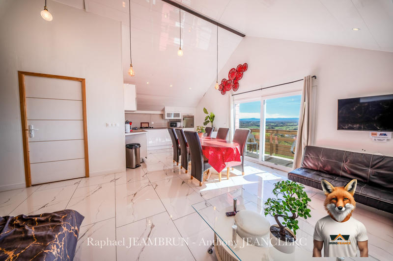 Maison - 346 m² - 15 pièces