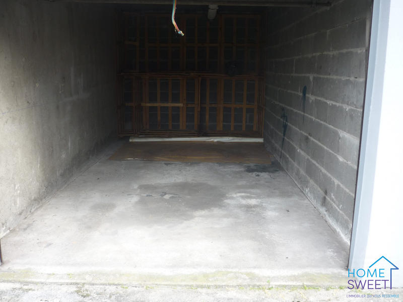 Parking / Garage - 15 m²