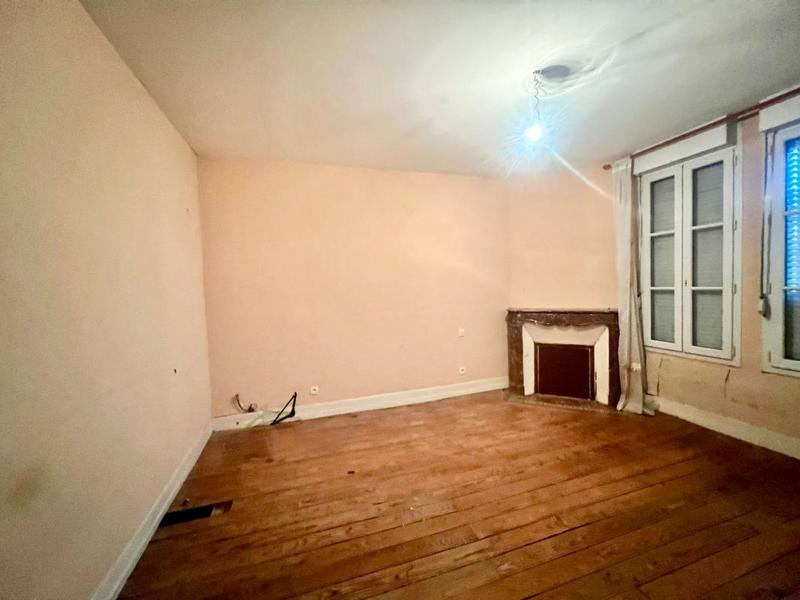 Maison de ville - 380 m² - 12 pièces