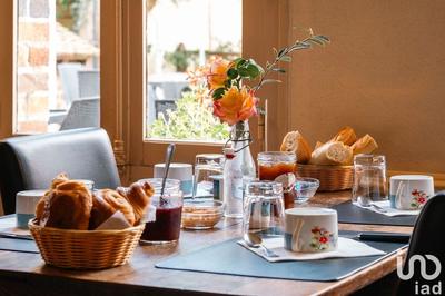 Local commercial - 1 000 m²