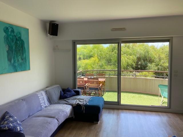 Appartement - 82 m² - 4 pièces