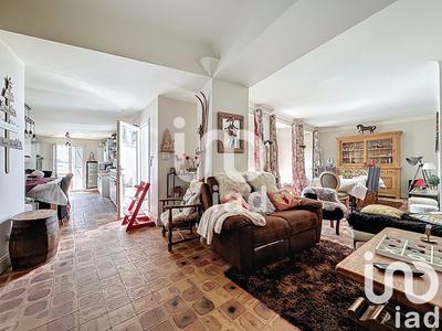 Maison de village - 246 m² - 9 pièces