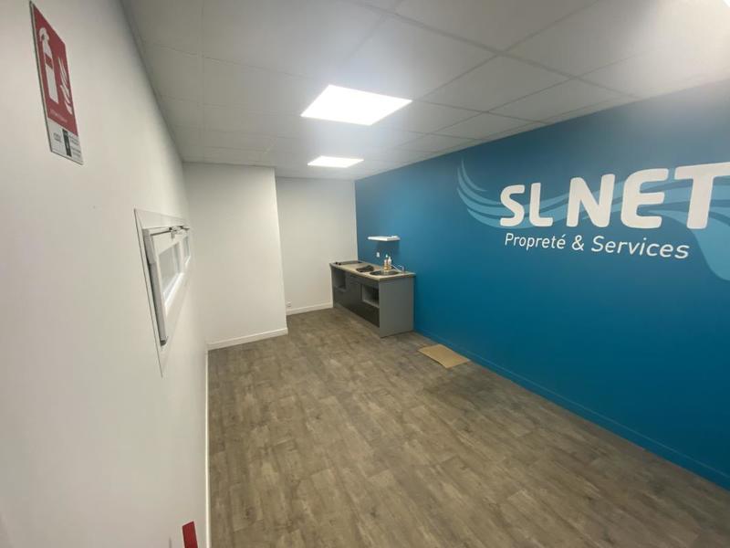 Local d'activité / Entrepôt - 400 m²