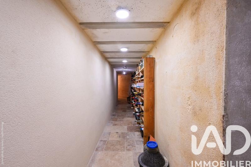 Maison - 180 m² - 8 pièces