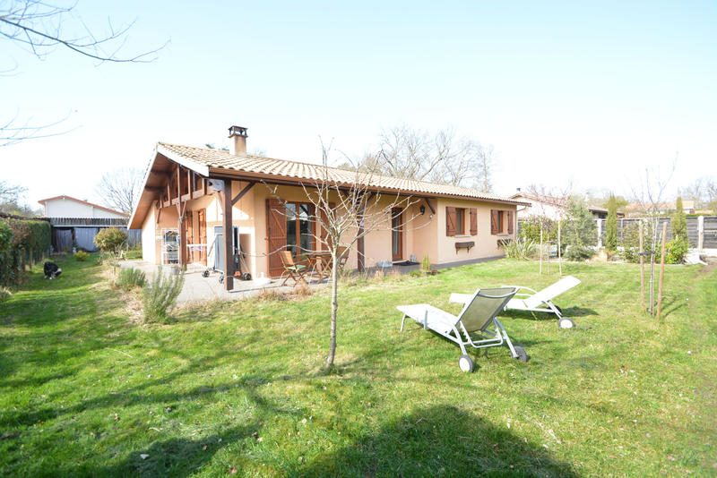 Maison - 140 m² - 5 pièces